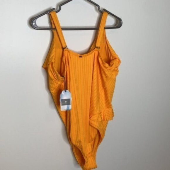 Everyday Sunday Women Yellow One-Piece Ruffle Ribbed Swimsuit Plus Size 3X - Picture 7 of 12